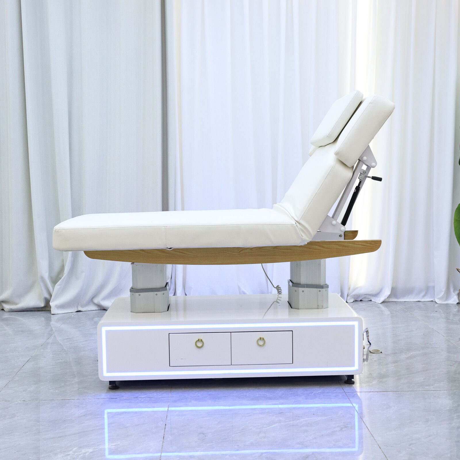 2026 Electric Lifting, White B - огляд і ціна Massage Table Accessories Uk